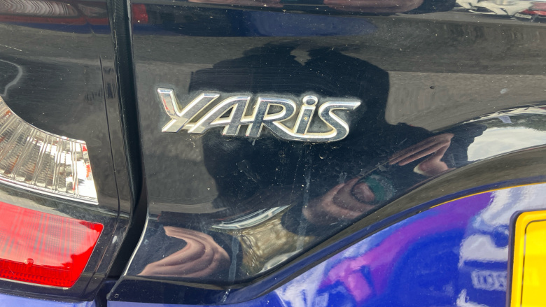 Toyota Yaris 1.5 Hybrid Icon 5dr CVT Hybrid Hatchback